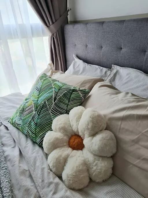Apartment Studio Room Near Gleneagles @ Embassy Row Klcc Kuala Lumpur