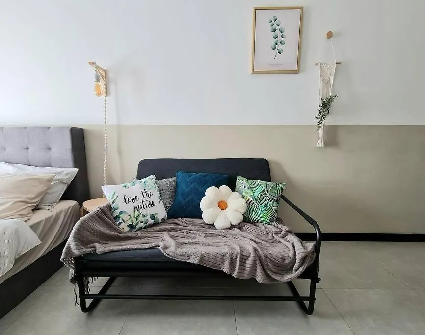 Studio Room Near Gleneagles @ Embassy Row Klcc Kuala Lumpur Apartment